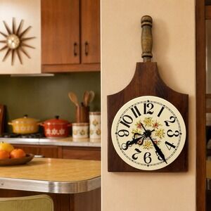 Vintage Seth Thomas MCM Retro 60s 70s Butcher Block Kitchen Wall Clock